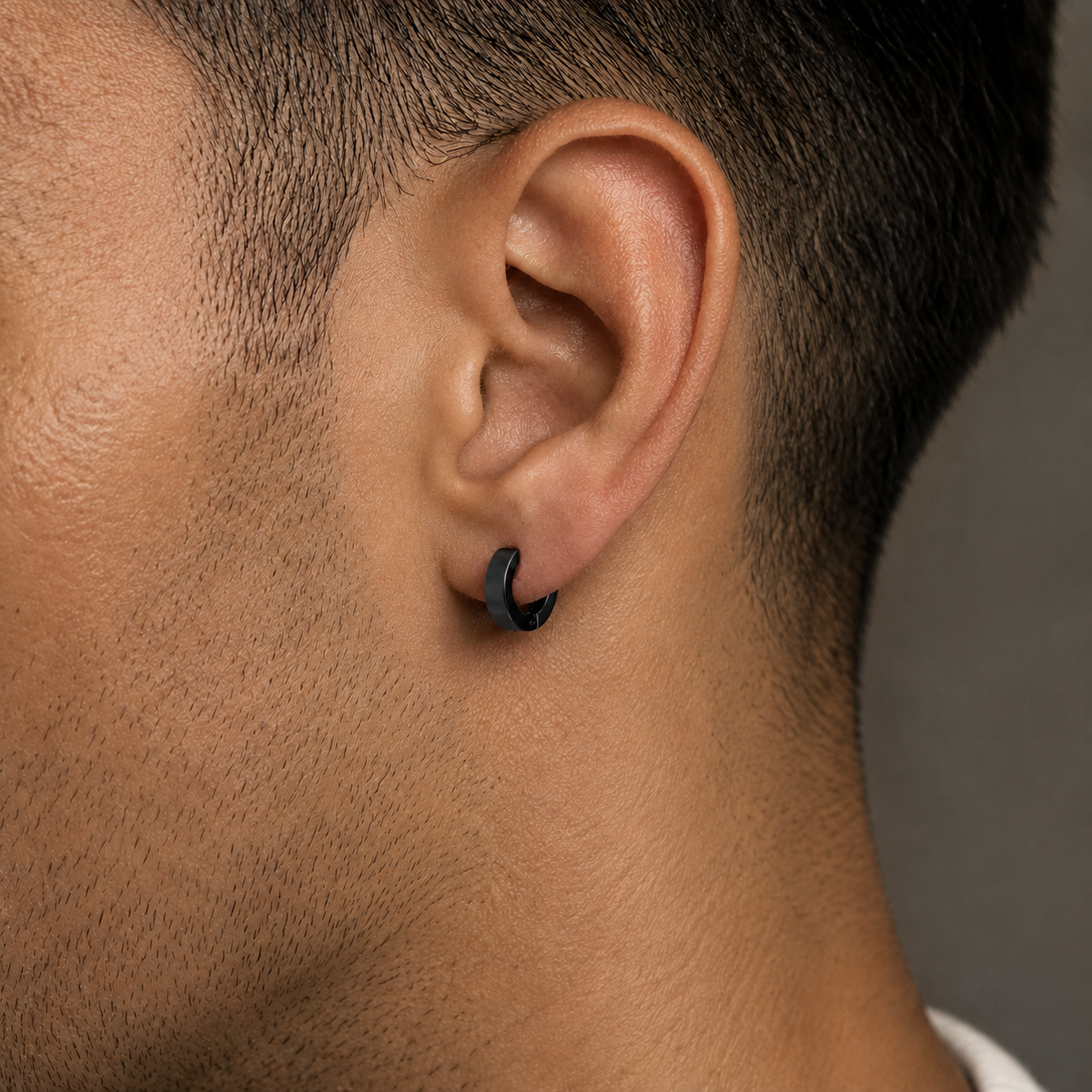 Men’s Silver & Black Non-Piercing Huggie Earrings Set