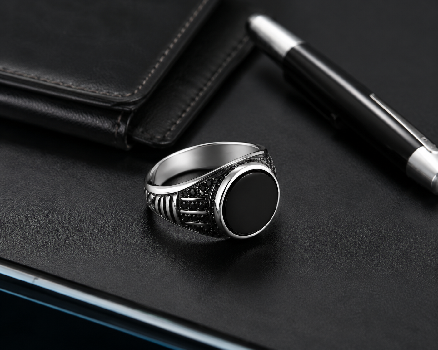 Men's Silver Black Stone Signet Ring – Stainless Steel Vintage Style