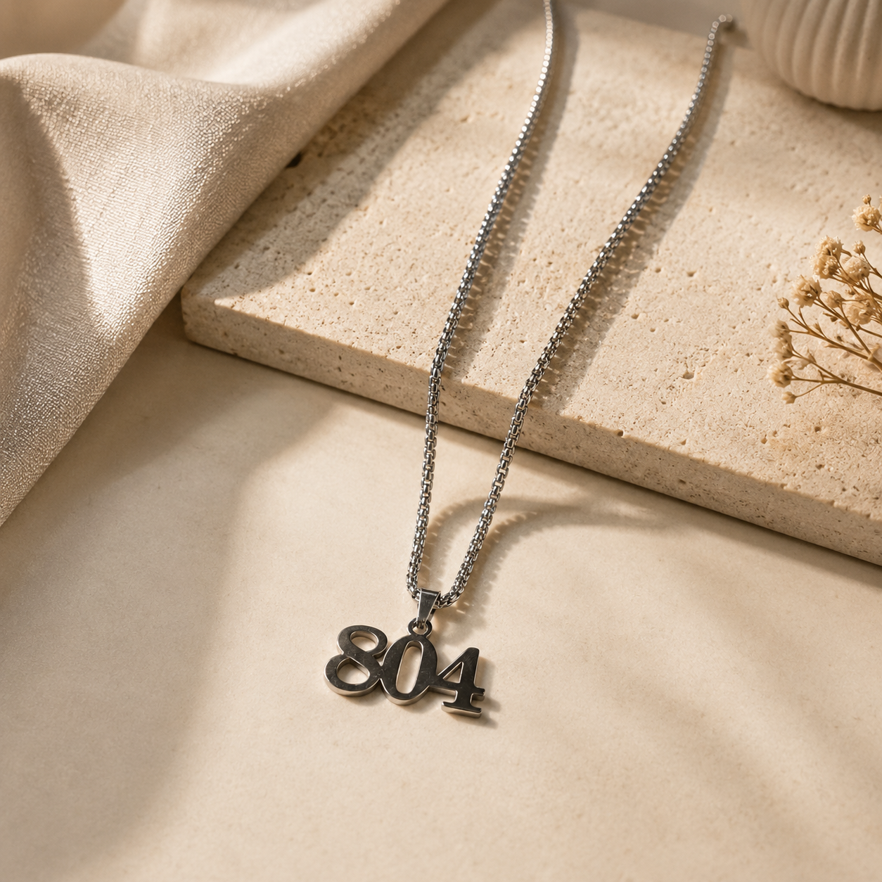 804 Silver Stainless Steel Pendant Necklace